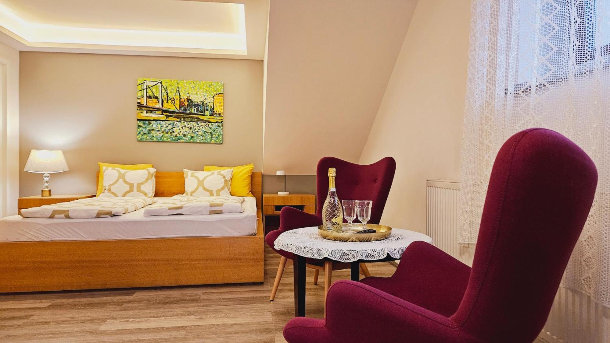 Budasmile Appartment At Buda Castle - Aircon & Free Parking Budapesta Exterior foto