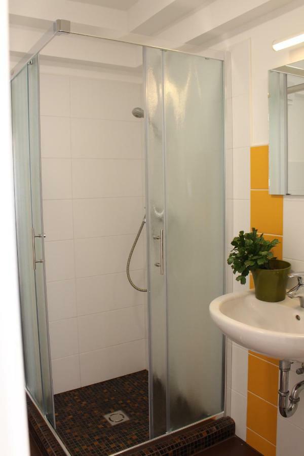 Budasmile Appartment At Buda Castle - Aircon & Free Parking Budapesta Exterior foto